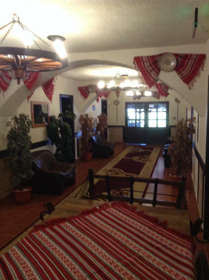 Taverna Appartamento Vama Veche Esterno foto