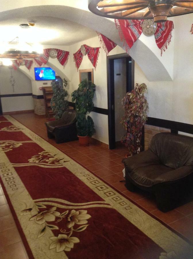 Taverna Appartamento Vama Veche Esterno foto